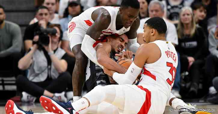 Schröder führt Raptors zu Comeback-Sieg gegen Spurs
