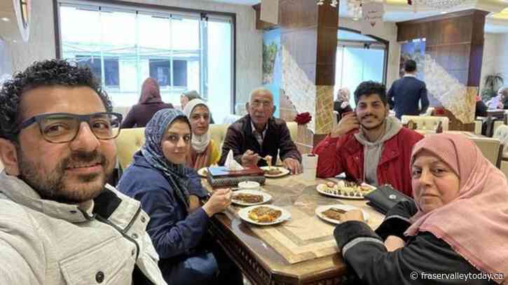 Vancouver man’s family in Gaza ponders whether to stay together so they die together