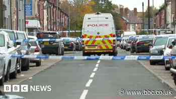 Birmingham: Murder arrests after man found stabbed in street