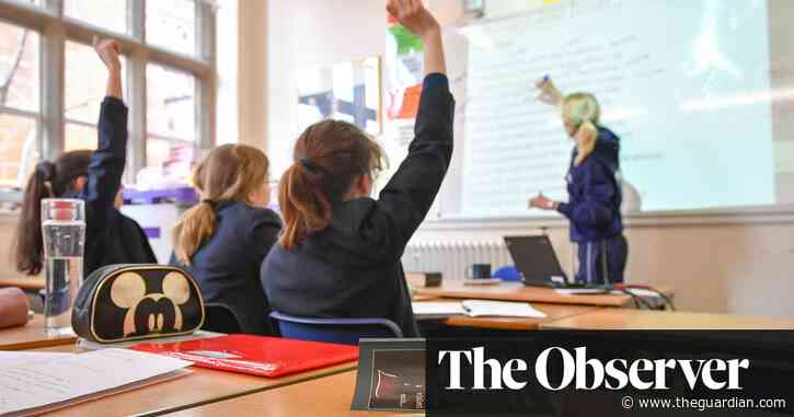 Newly-qualified teachers quit UK for schools abroad due to abject pay and conditions