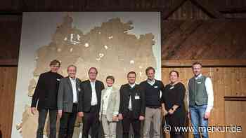 Vertreter der Landkreisgemeinden treffen sich zum Austausch: Kollektive Intelligenz bei kollektiver Gemütlichkeit