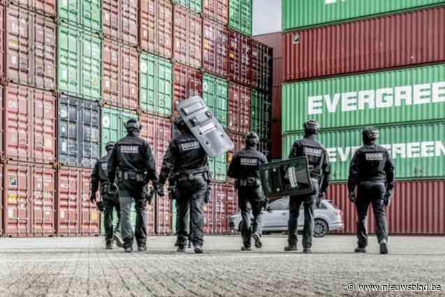 Hoe gaat Nederland om met in beslag genomen cocaïne? “De kans dat criminelen bij ons zullen proberen om cocaïne terug te halen, is zo goed als nihil”