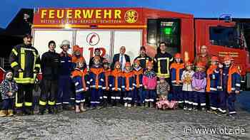 Meldungen aus Dornburg-Camburg: Jugendfeuerwehr-Übung und Martinsumzüge