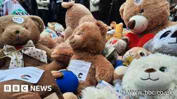 Teddy bears given out at pro-Palestinian rally in Preston