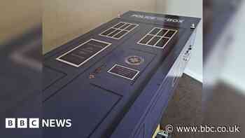Rotherham sci-fan cremated in Tardis-style coffin after brain tumour death