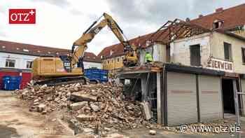 Abriss der alten Jenaer Feuerwehr hat begonnen