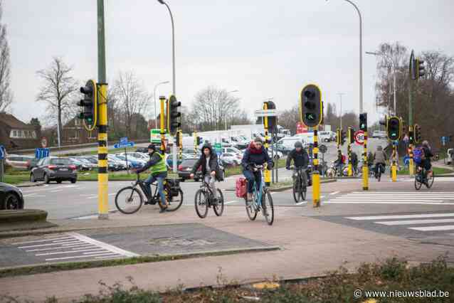 Groen steunt actiegroepen in strijd tegen heraanleg kruispunt R11 en Prins Boudewijnlaan: “Dit is een aanslag op de leefbaarheid”