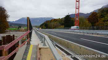 Pendler und Fernreisende können aufatmen: A8-Brücke bei Anger fertig