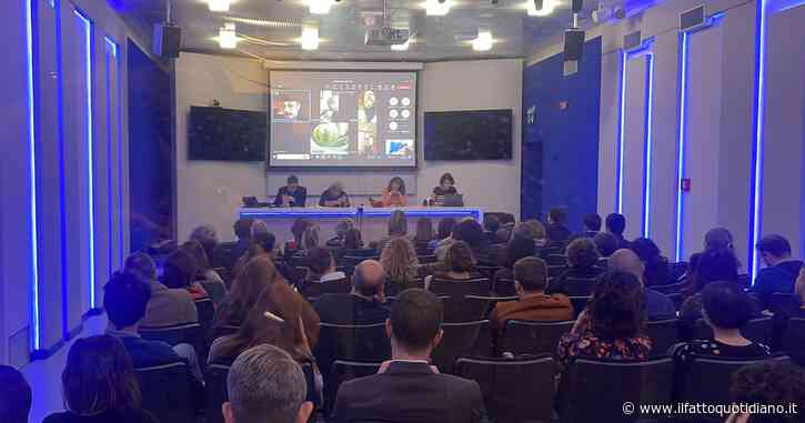 Rai, i giornalisti precari pronti alla mobilitazione: “Inaccettabile che l’azienda pubblica non riconosca il contratto previsto dalla legge”