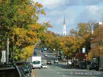 Chapel Hill mayor race: Early returns show Jess Anderson has slight lead over Adam Searing