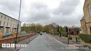 Man arrested after woman dies following crash in Manchester