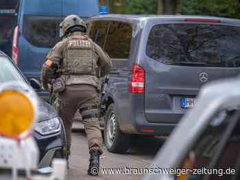 Polizei-Großeinsatz in Hamburg – Schusswaffe an Schule