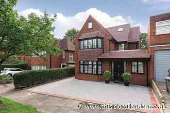 An exquisite family home in Sunnyfield, Mill Hill, NW7