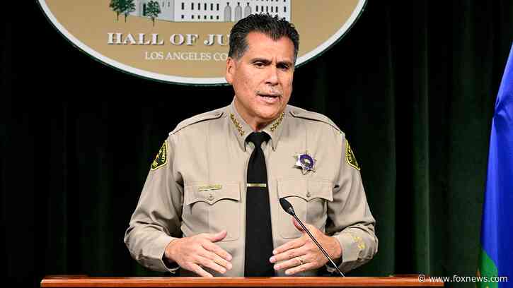 Four Los Angeles sheriff's officials found dead in apparent suicides