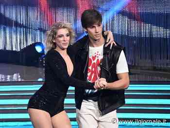 Ballando, Lucrezia Lando e Lorenzo Tano stanno insieme: "Si baciavano"