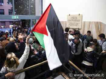 "Ritirate la mozione pro Israele". E gli studenti occupano anche La Sapienza