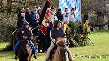 Leonhardiritt in Laonhardsbuch: Ein besonderer Tag für Reiter und ihre treuen Partner