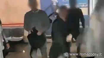 Borseggiatori scatenati a Roma, 17 arresti. Sui social fioccano i video
