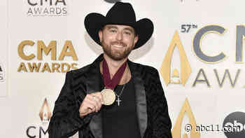 2023 CMA Awards: Red carpet fashion from country music's biggest night