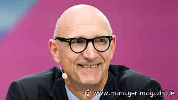 Deutsche Telekom schraubt Prognose hoch