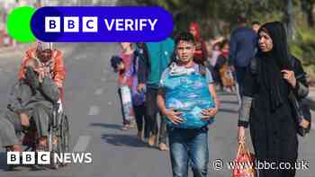 How are people fleeing the fighting in northern Gaza?