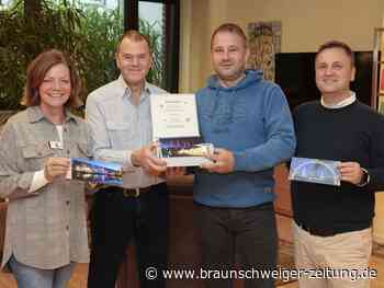 Wolfsburger Weihnachtskarten für einen guten Zweck kaufen