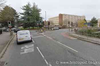 Flat blaze near Bristol city centre blocks busy road