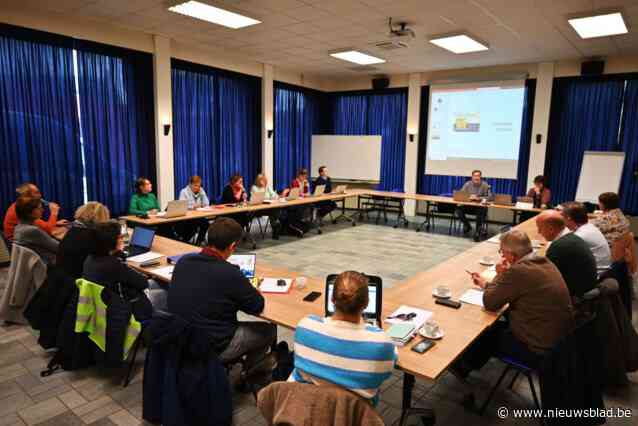 Centraal inschrijven in alle Harelbeekse basisscholen vanaf 2024:”Wachtrijen en kamptoestanden definitief verleden tijd”