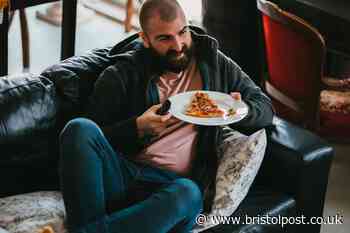 Experts issue warning to the 78% of Brits who eat their dinner on the sofa