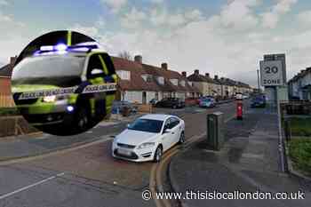 Baron Road, Dagenham: Woman arrested over 'threats to kill'