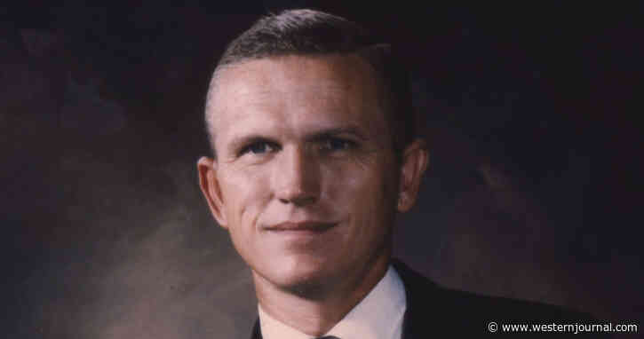 Commander of the First U.S. Mission to the Moon Dies at 95