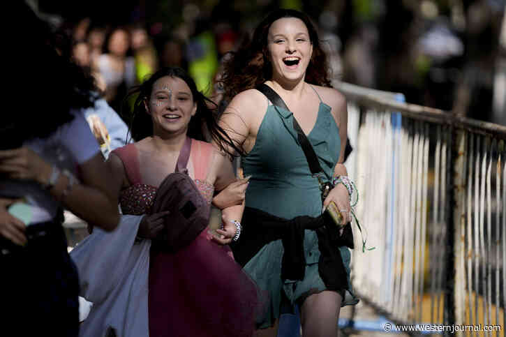 'Swifties' Hijack Taylor Swift Concert to Push Political Agenda on Concert Goers