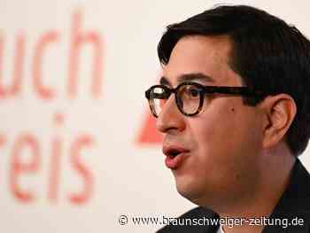 Buchpreisträger Tonio Schachinger liest im WG-Keller