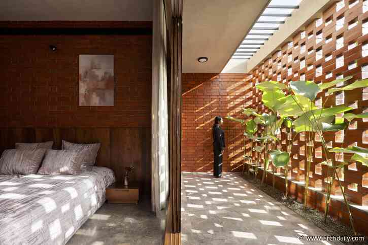 Balancing Function and Aesthetics: Incorporating Natural Light and Ventilation in Facades