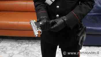 Giallo a Roma, trovata una pistola avvolta in un paio di boxer nel bagno di un bar