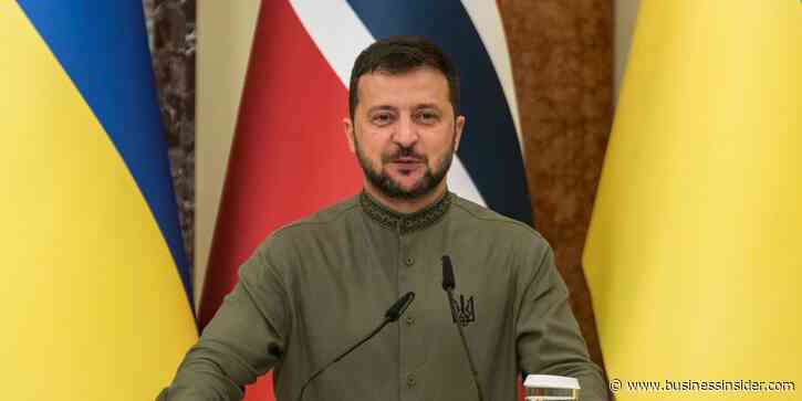 It's both a great time and a terrible time for Volodymyr Zelenskyy to have an election