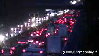 Incidente in autostrada: code chilometriche e traffico in tilt