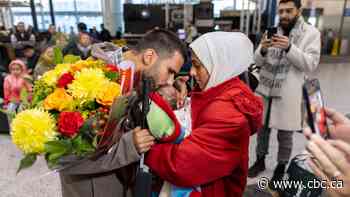 'I have my heart:' Canadian resident meets daughter born in Gaza for the 1st time