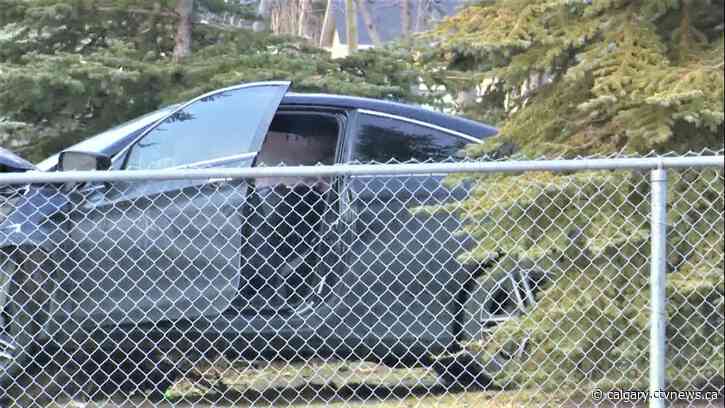 Calgary shooting victim suffers serious injuries, 2 others hurt in crash