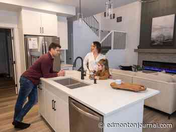 Riverside resonates: couple makes immediate connection