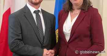 Alberta to let cabinet choose limits, rules about gifts for politicians