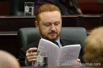 Alberta amends Conflicts of Interest Act, changes rules for ethics commissioner, gift limits