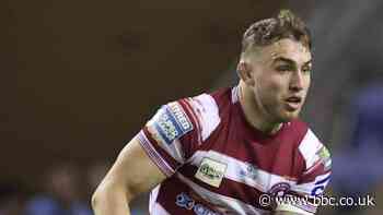 Sam Powell: Warrington Wolves sign Wigan Warriors utility player on two-year deal