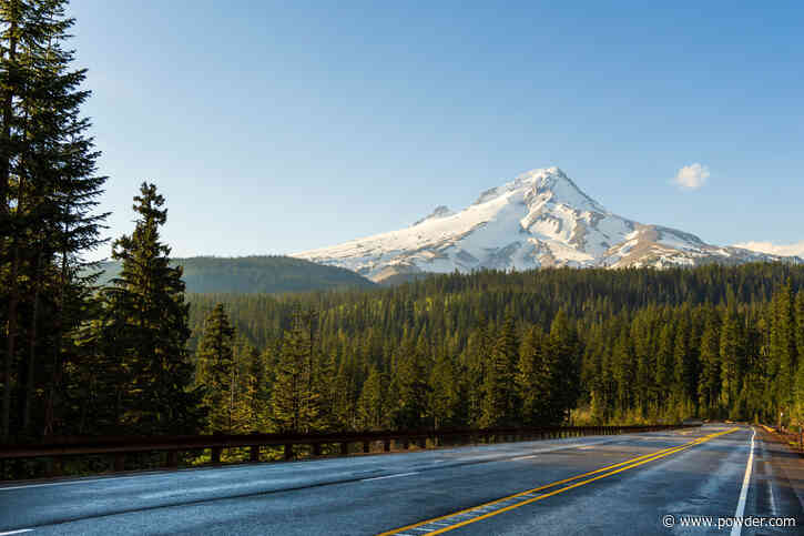 "Incoming!"- Ski Resort Calling For 60 Inches Of Snow