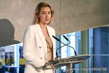 Van Doesburg over tegenhouden Instagrampost genderzorg: “Ik begrijp de ophef niet”