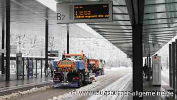 Schnee in Augsburg: Züge, Busse und Straßenbahnen fahren wieder