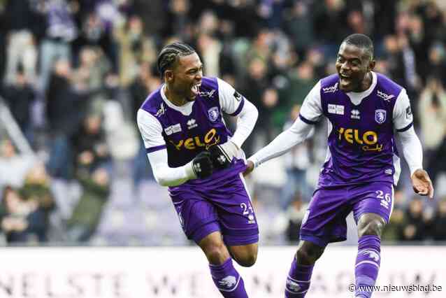 Swingend Beerschot walst over Luik (3-0) en komt helemaal alleen op nummer één: “Het doet extra deugd om dit in eigen huis te doen”