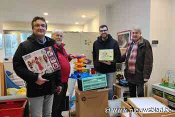 Samen2850 schenkt speelgoed voor ruilwinkel