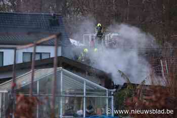 Berging achter woning in Ranst brandt helemaal uit: geen gewonden