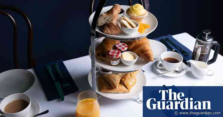 Greggs to ‘verge on the decadent’ in Christmas fine dining stunt